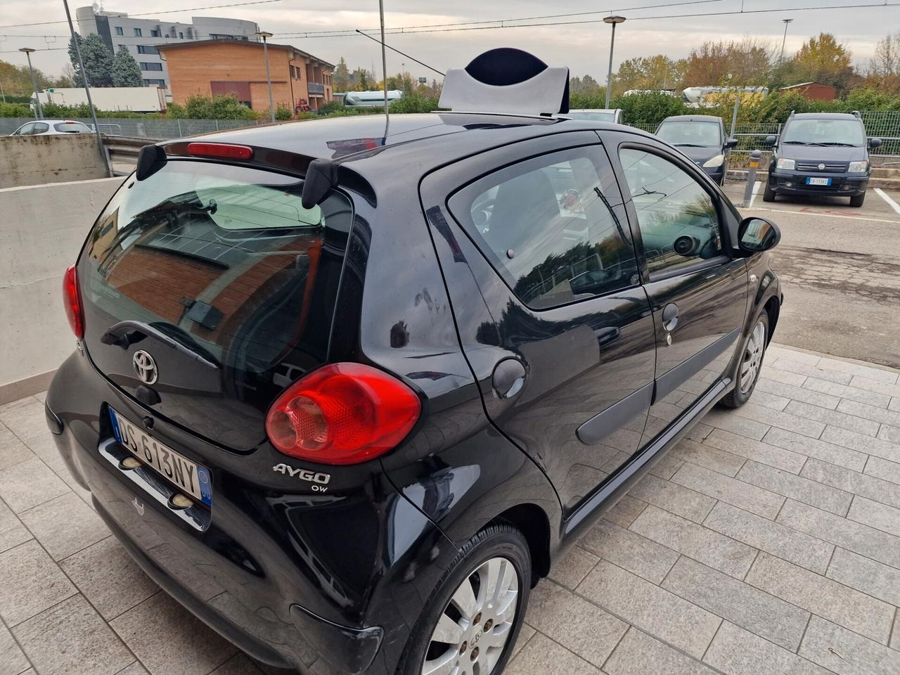 Toyota Aygo 1.0 12V VVT-i 5 porte Now