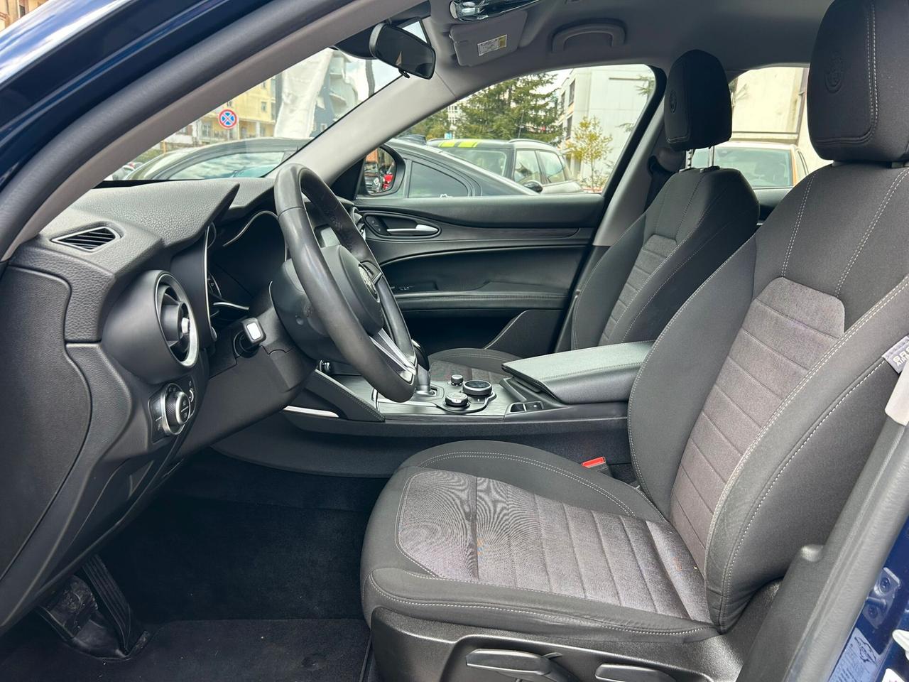 Alfa Romeo Stelvio 2.2 Turbodiesel 210 CV AT8 Q4 Business