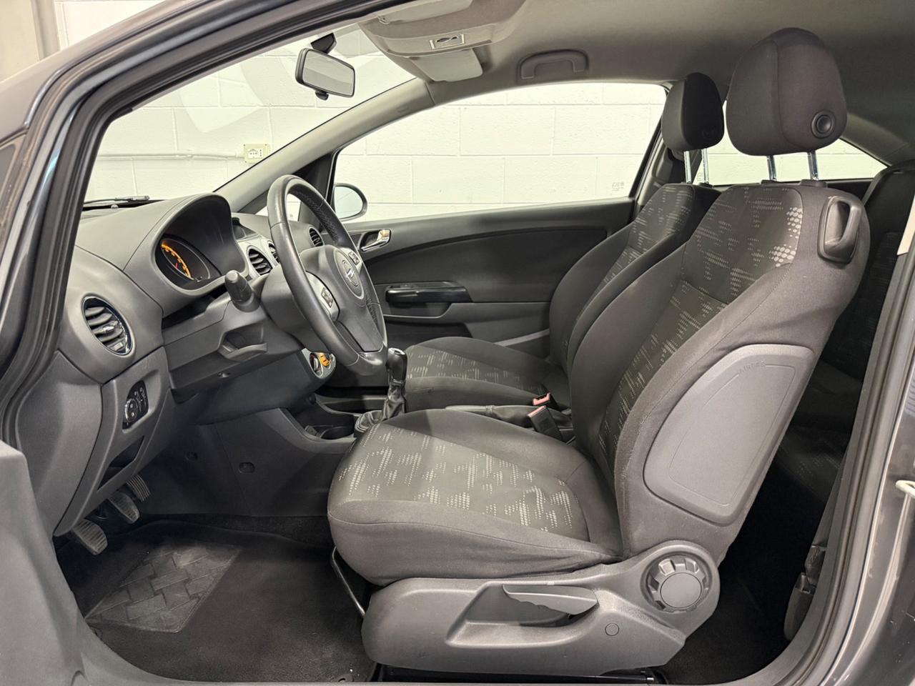 Opel Corsa 1.2 3 porte Elective