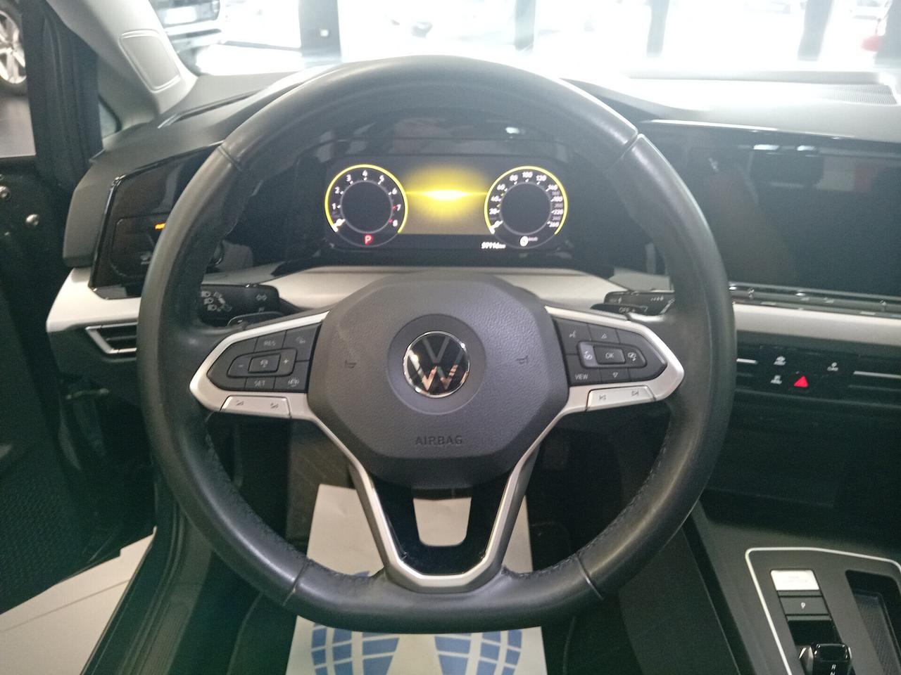 Volkswagen Golf 1.0 eTSI EVO DSG Life
