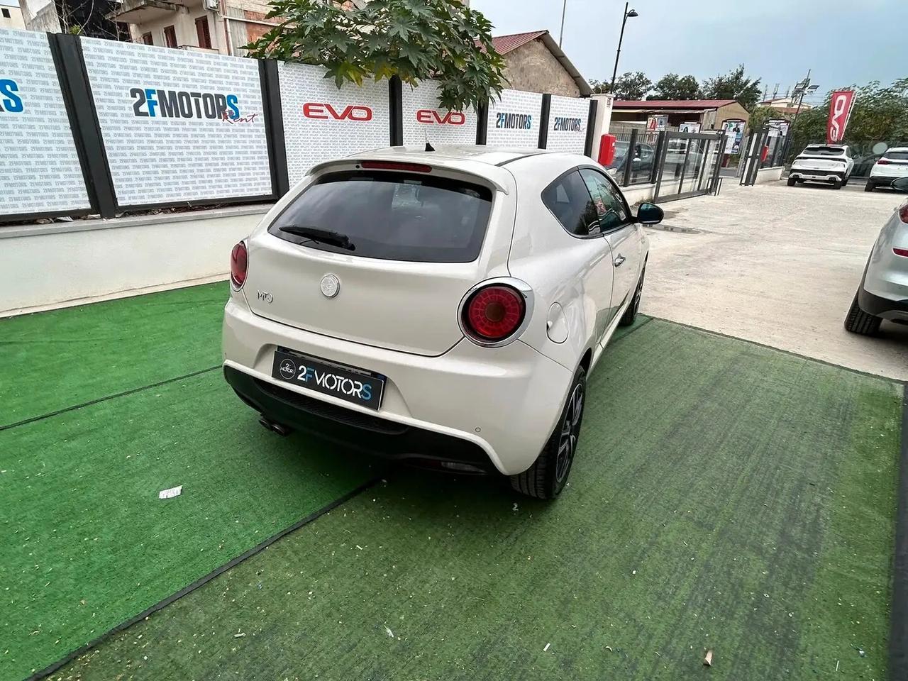 Alfa Romeo MiTo 1.3 JTDm-2 Distinctive
