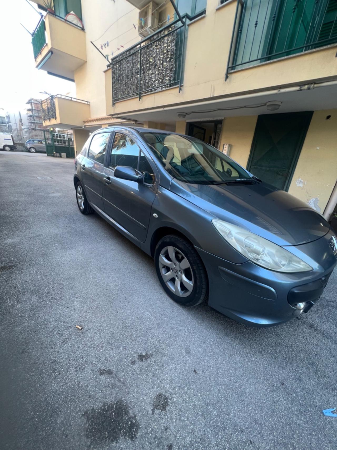 Peugeot 307 Adatta a neopatentati