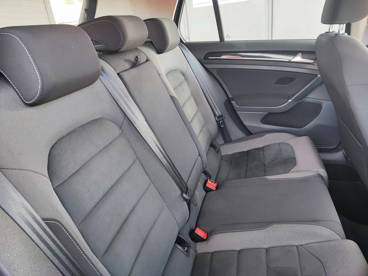 Volkswagen Golf 1.6 TDI 115 CV 5p. Highline BlueMotion Technology