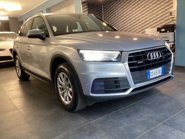 Audi Q5 35 TDI quattro S tronic Business