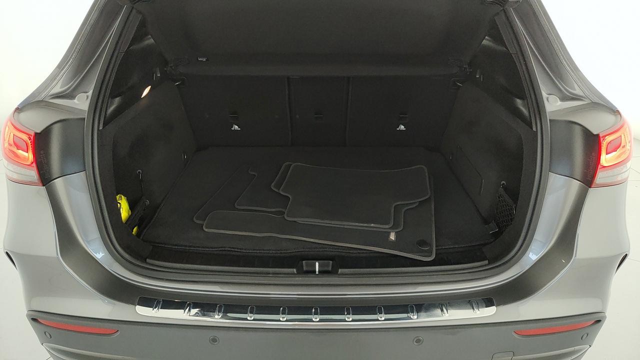 Mercedes-Benz GLA 200 d Premium 4matic auto