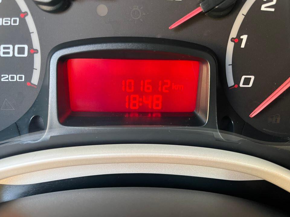 Ford Ka 1.3 TDCi 75CV Titanium BUSINESS