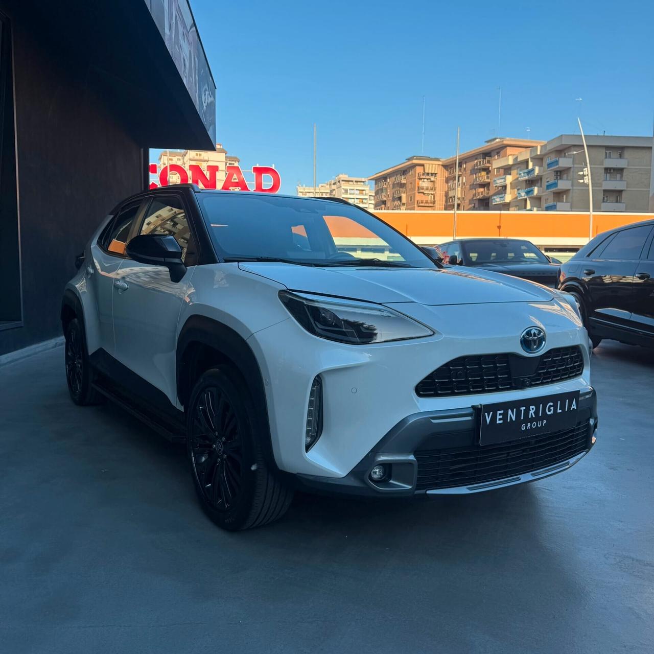 Toyota Yaris Cross 1.5 Hybrid E-CVT AWD Premiere