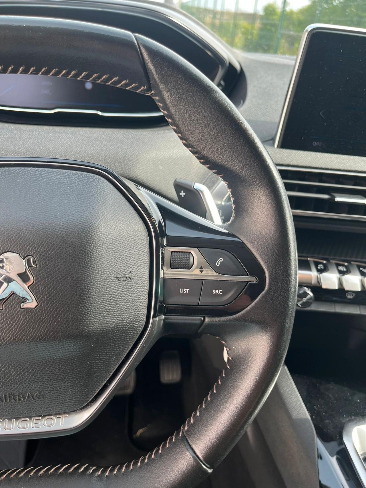 Peugeot 3008 BlueHDi 130 S&S EAT8 Business
