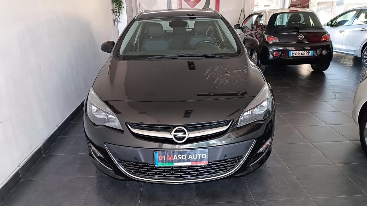 Opel Astra 1.4 Turbo 140CV Sports Tourer GPL Tech Elective