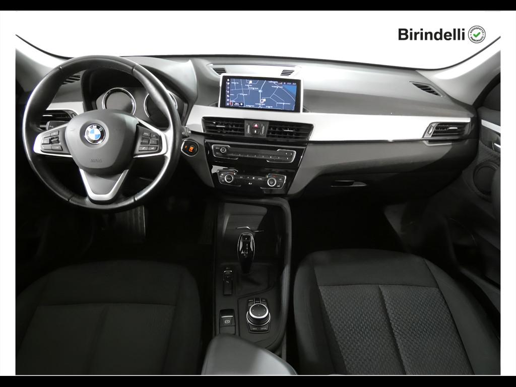 BMW X1 (F48) - X1 sDrive18d Business Advantage