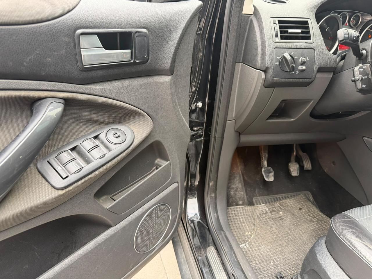 Ford Kuga 2.0 TDCi 136 CV 4WD Titanium DPF