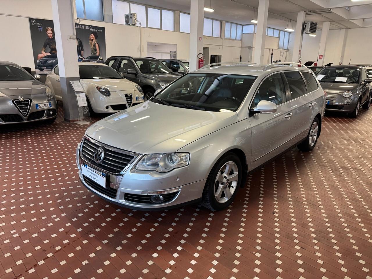 Volkswagen Passat 2.0 16V FSI 4mot. Var. Highline - UNICO PROPRIETARIO