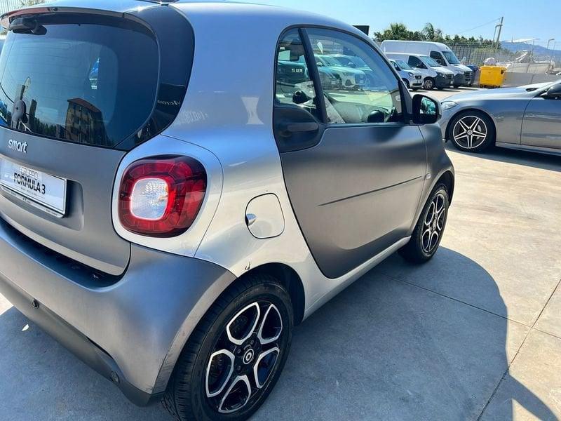 smart fortwo fortwo 90 0.9 Turbo twinamic Prime
