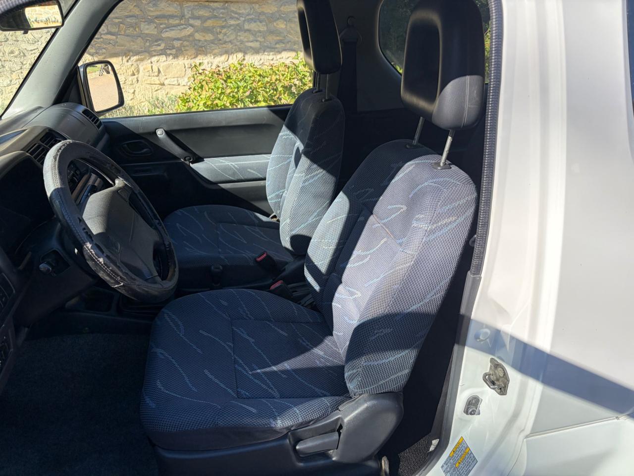 Suzuki Jimny 1.3i 16V cat 4WD JLX GANCIO TRAINO