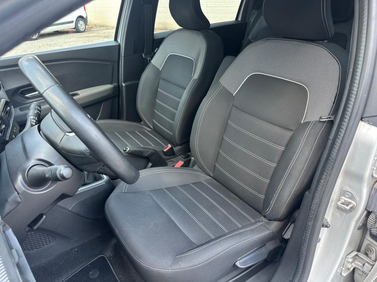 Dacia Jogger GPL 100 CV Possibile Finanziamento