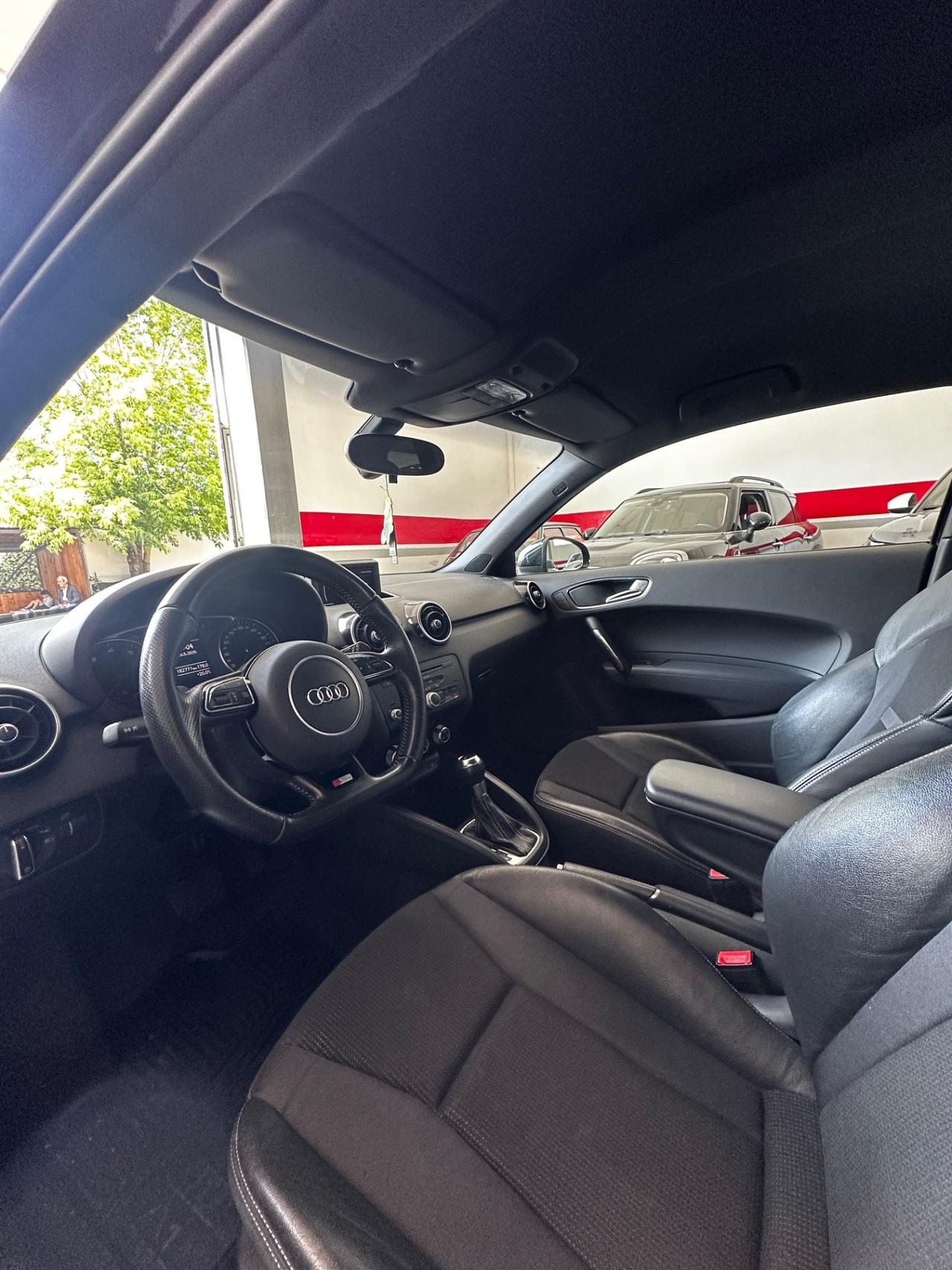 Audi A1 SPB 1.4 TFSI COD S tronic Ambition