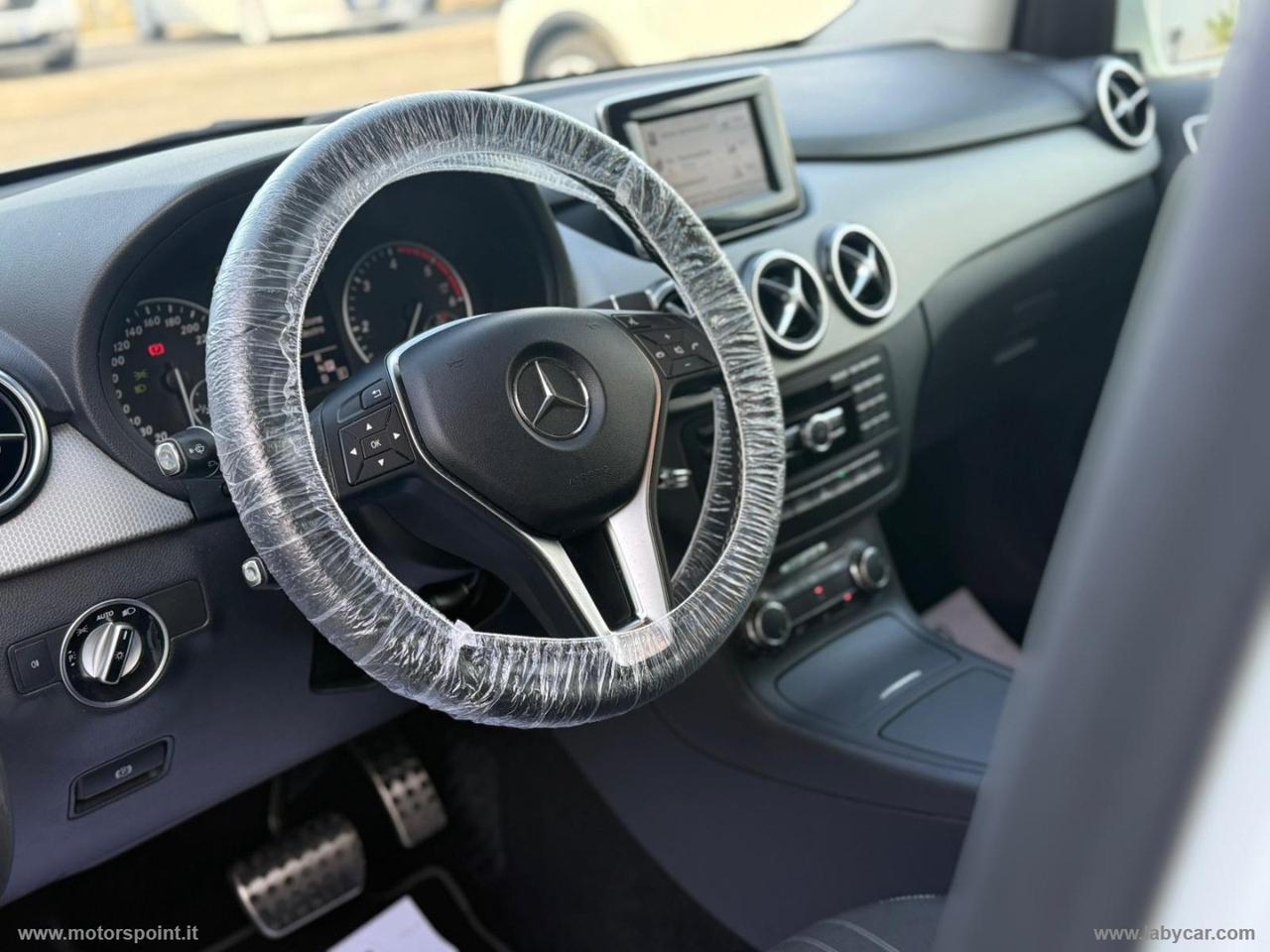 MERCEDES-BENZ B 180 CDI Automatic Premium