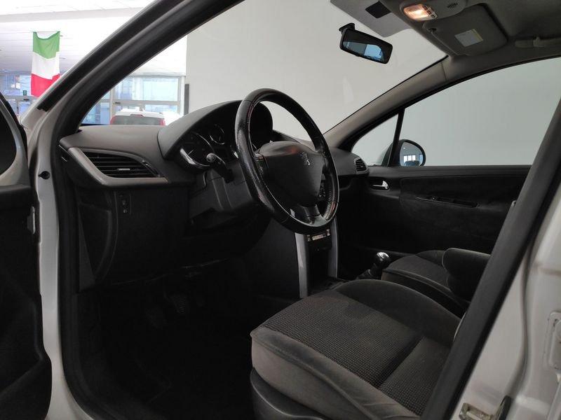 Peugeot 207 1.4 88CV 5p. XS