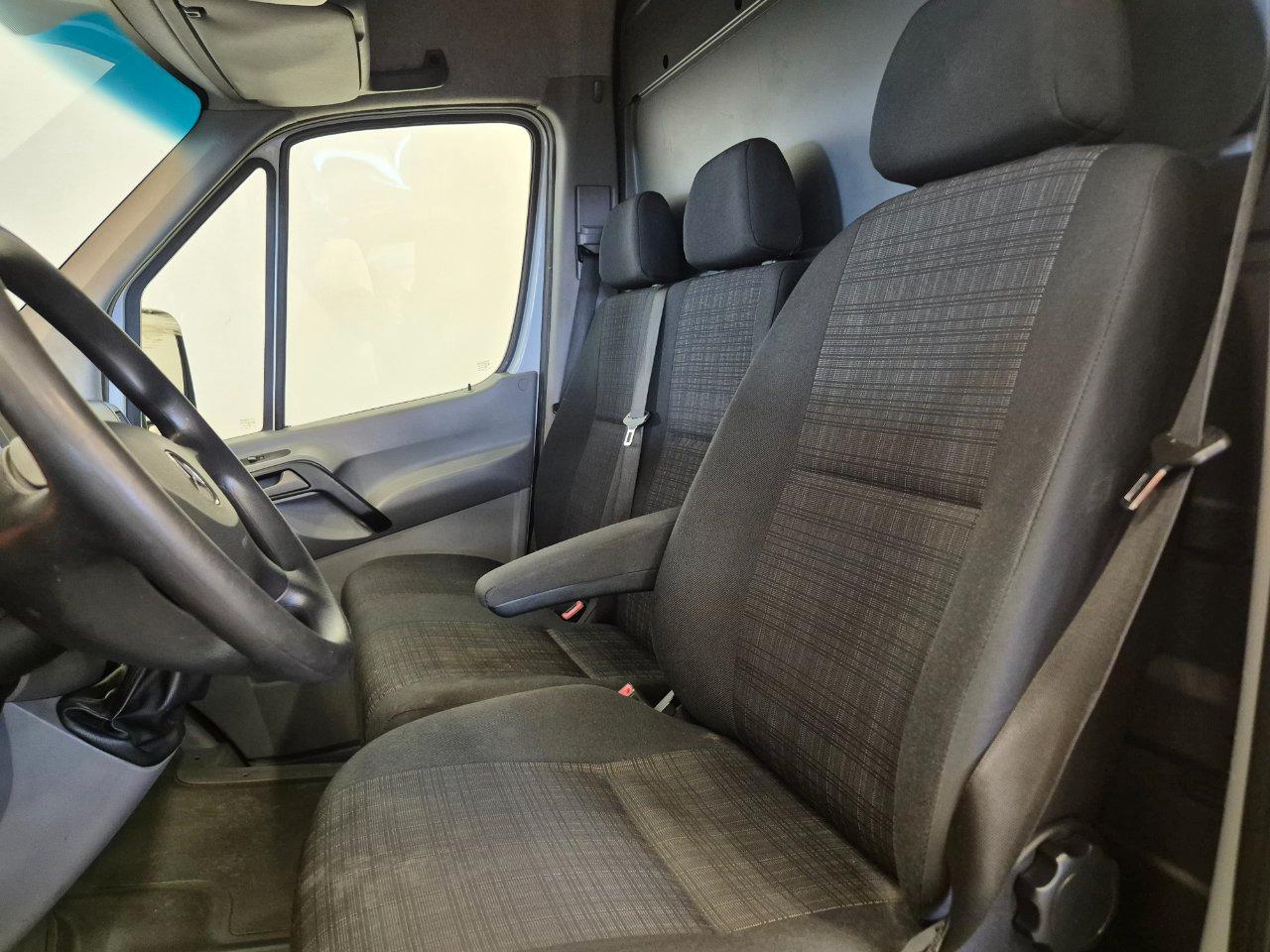 MERCEDES Sprinter 316 ngt L4 H3 Furgone
