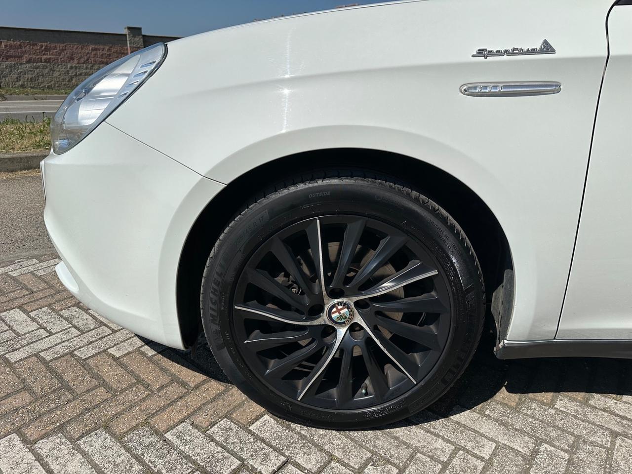 Alfa Romeo Giulietta 1.4 Turbo MultiAir Distinctive 170 cv GPL