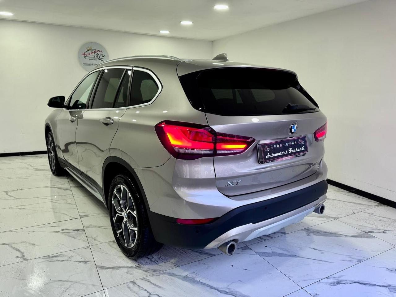 Bmw X1 sDrive 18d xLine-SOLAMENTE 40000 KM -TAGLIANDI BMW-2020