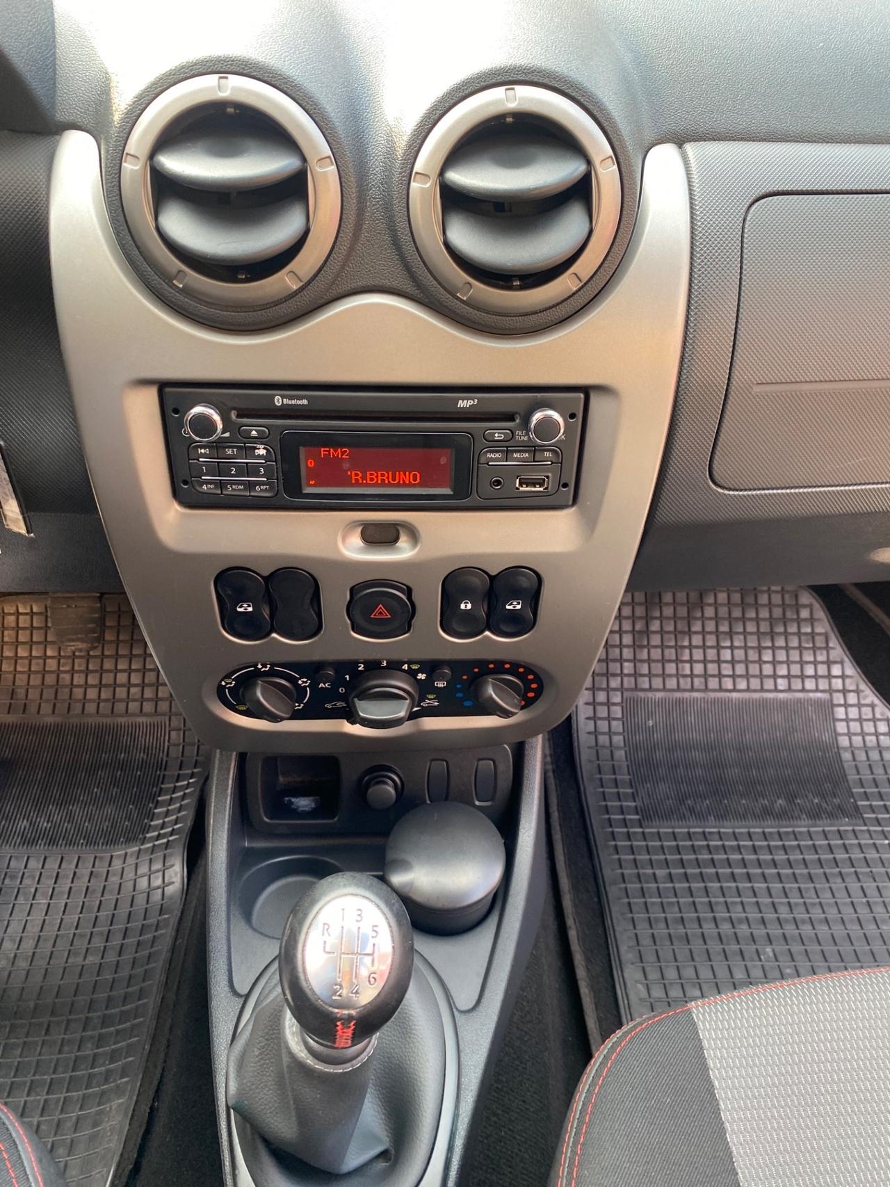 Dacia Duster 1.5 dCi 110CV 4x2 SL Delsey NEOPATENTATI!!!
