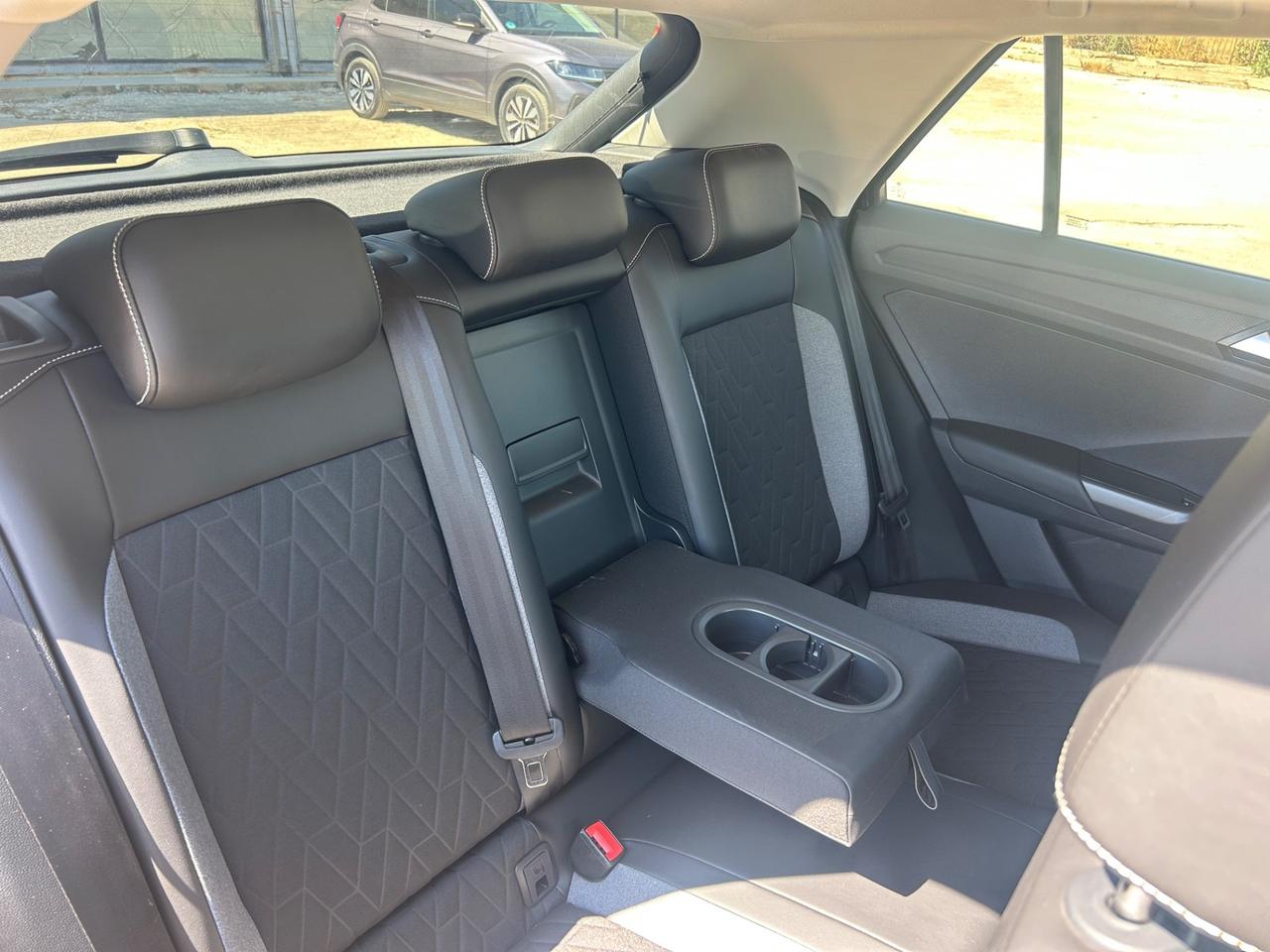 Volkswagen T-Roc 2.0 TDI SCR 150 CV DSG Style