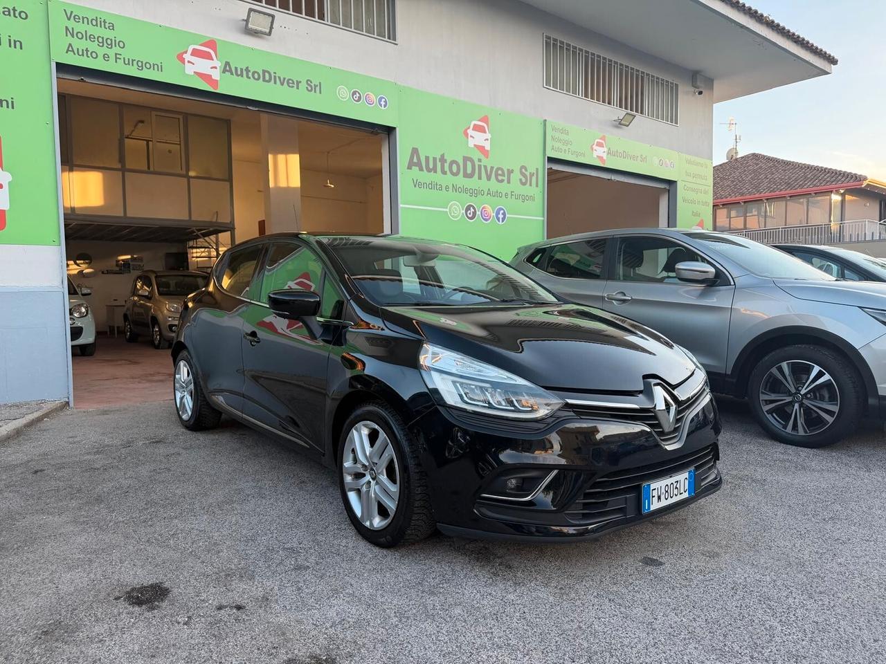 Renault Clio dCi 8V 90 CV 5 porte Moschino Zen