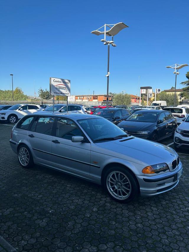 BMW 318 i cat Touring