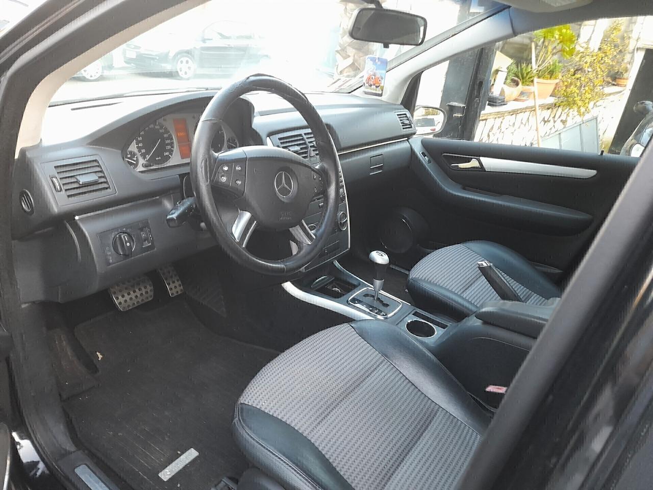 Mercedes-benz B 200 CDI Sport