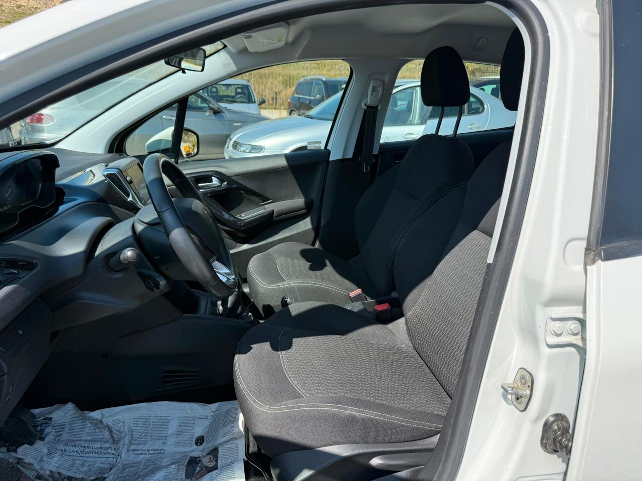 Peugeot 208 BlueHDi 100 S&S 5 porte Signature