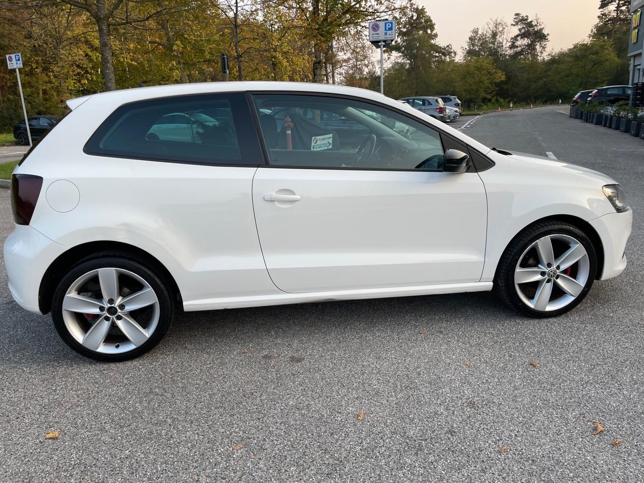 Volkswagen Polo 1.6 TDI 90CV DPF DSG 3 porte Highline