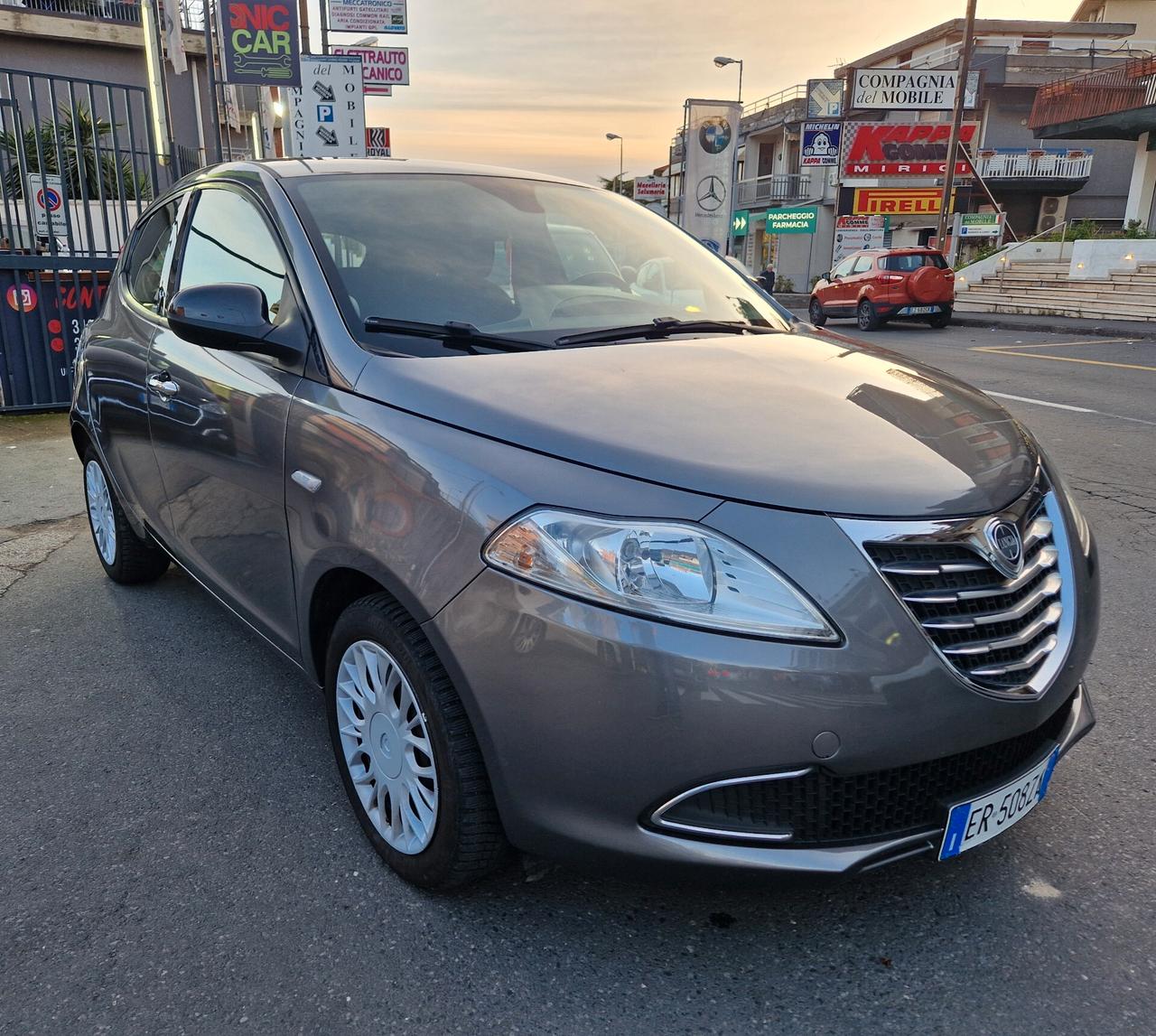 Lancia Ypsilon 1.3 MJT 16V 95 CV 5 porte S&S Platinum