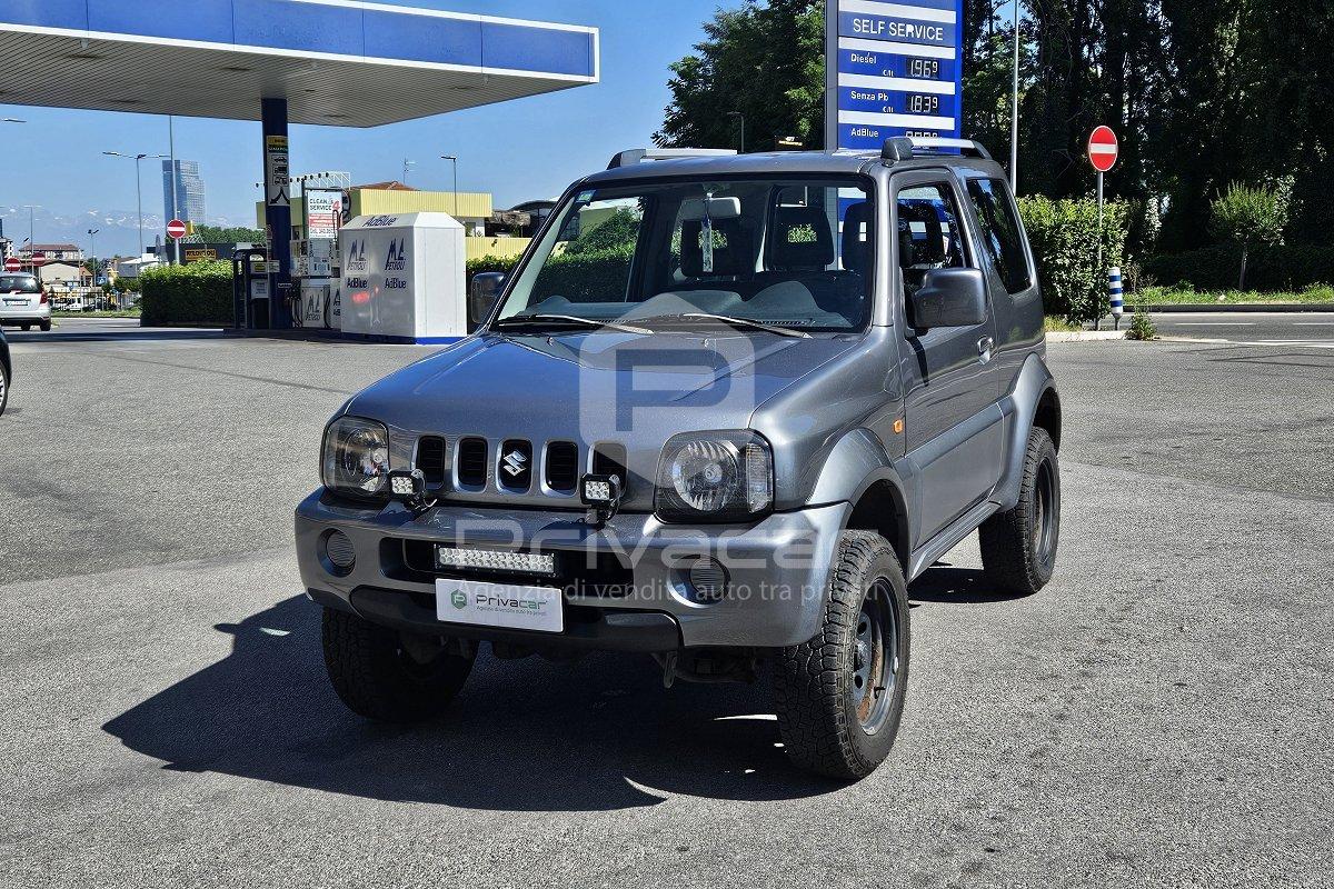 SUZUKI Jimny 1.3i 16V cat 4WD JLX