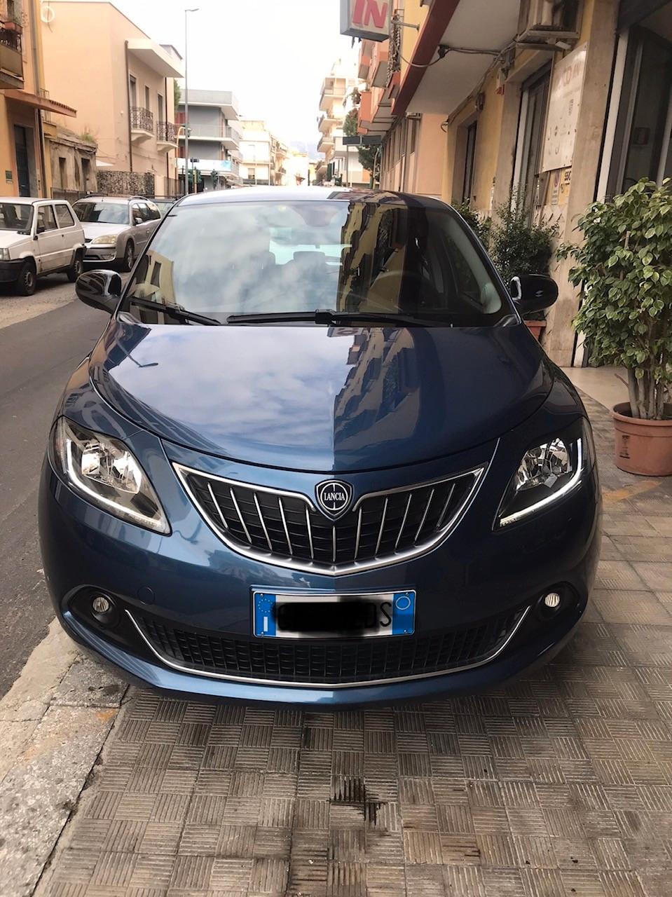 Lancia Ypsilon 1.0 FireFly 5 porte S&S Hybrid Ecochic Gold