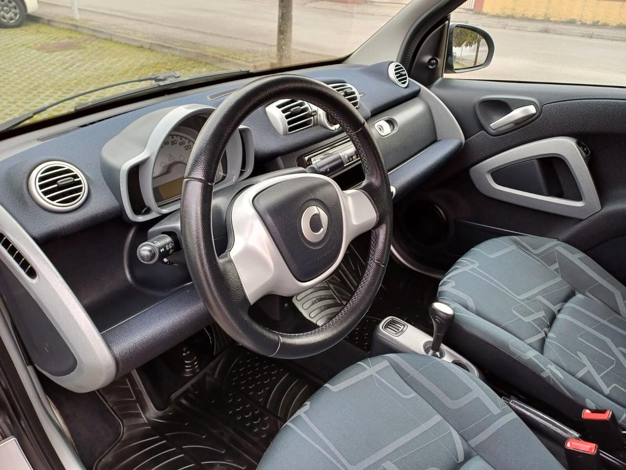 Smart ForTwo 1000 52 kW coupé passion