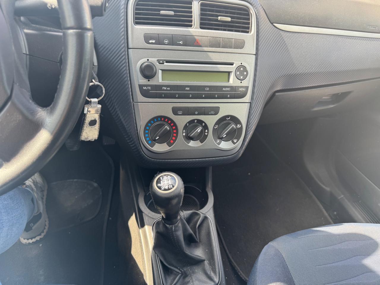 Fiat Grande Punto 1.3 MJT 75 CV 5 porte Dynamic