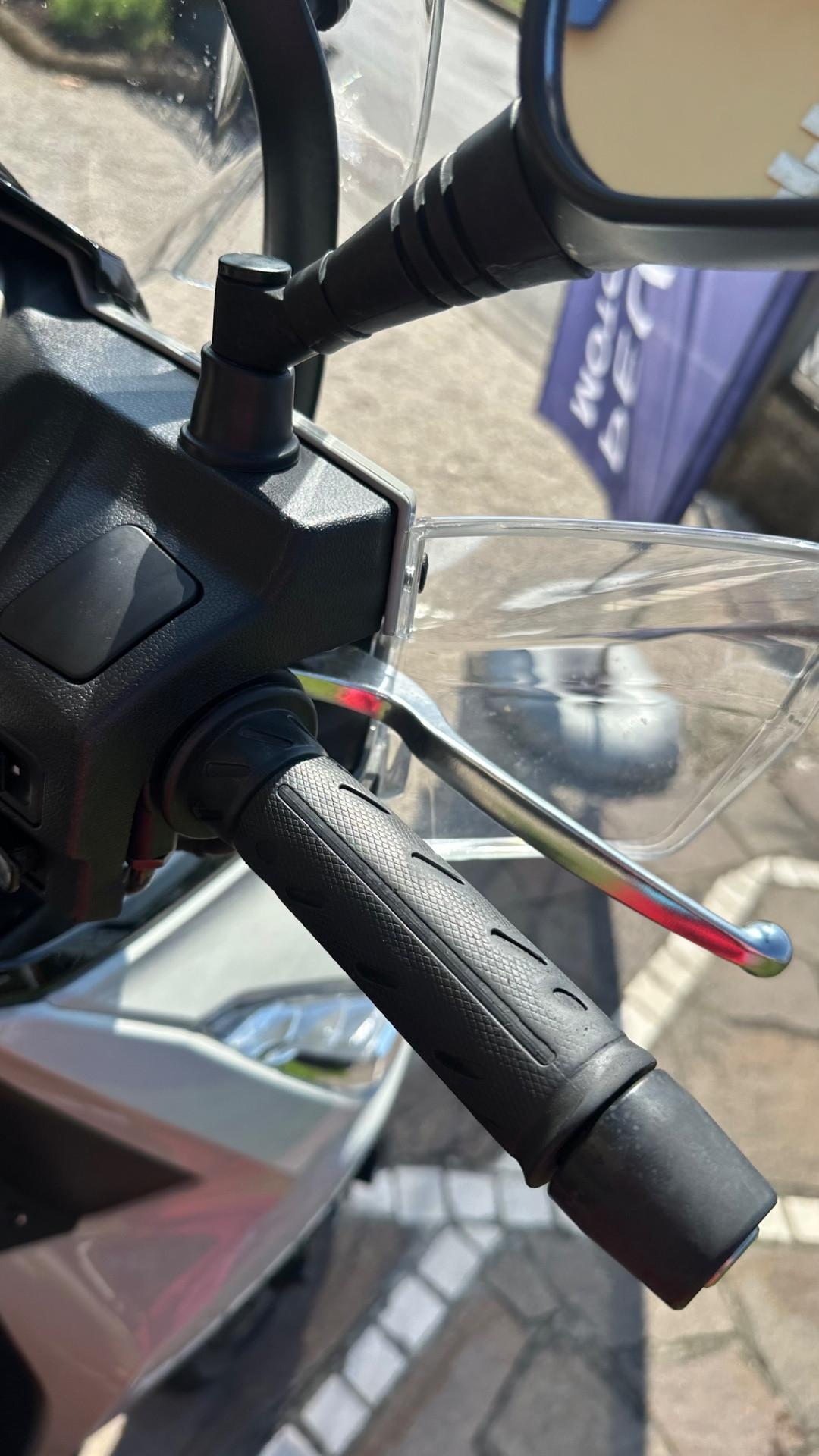 Kymco Agility 300i Con Bauletto