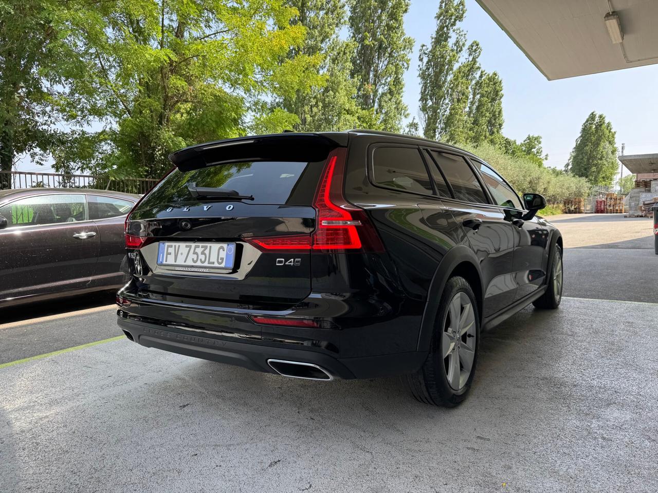 Volvo V60 Cross Country CrossCountry 2.0 d4 AWD GARANZIA 24 MESI