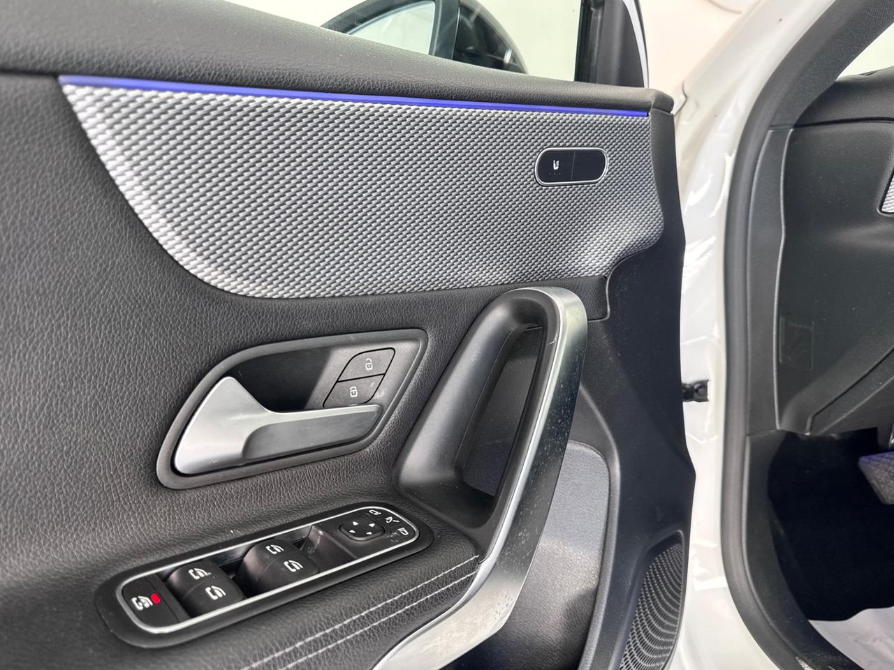 Mercedes-benz A 180 d Automatic Sport-SEDILI RISCALDATI-GARANTITA
