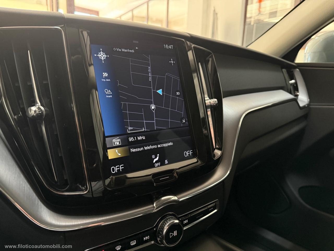 VOLVO XC60 B4 MOTORE Hybrid MY 2020 - KM 89.746