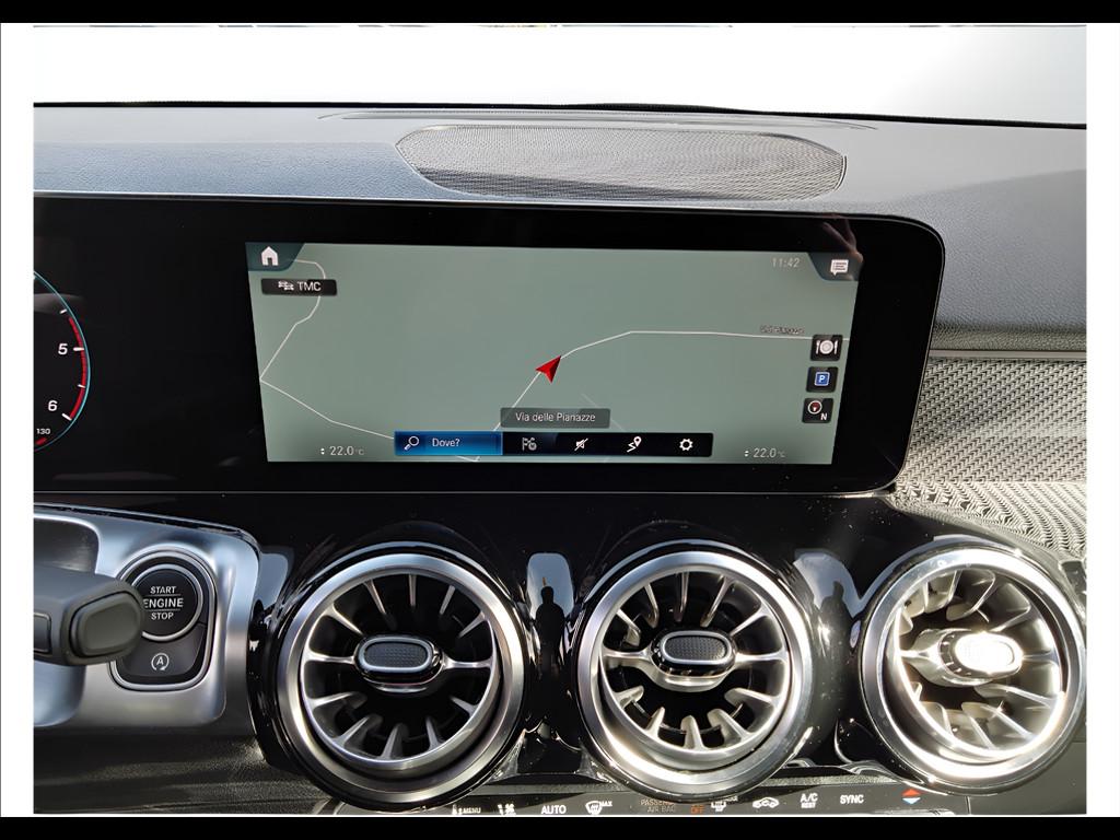 Mercedes-Benz GLB - X247 2019 - GLB 200 d Premium auto