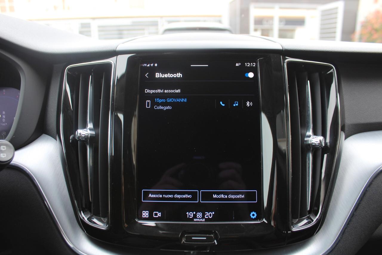 Volvo XC 60 XC60 B4 (d) Geartronic Momentum Pro