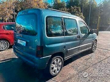 Citroen Berlingo 1.6 diesel finestrato 5 posti