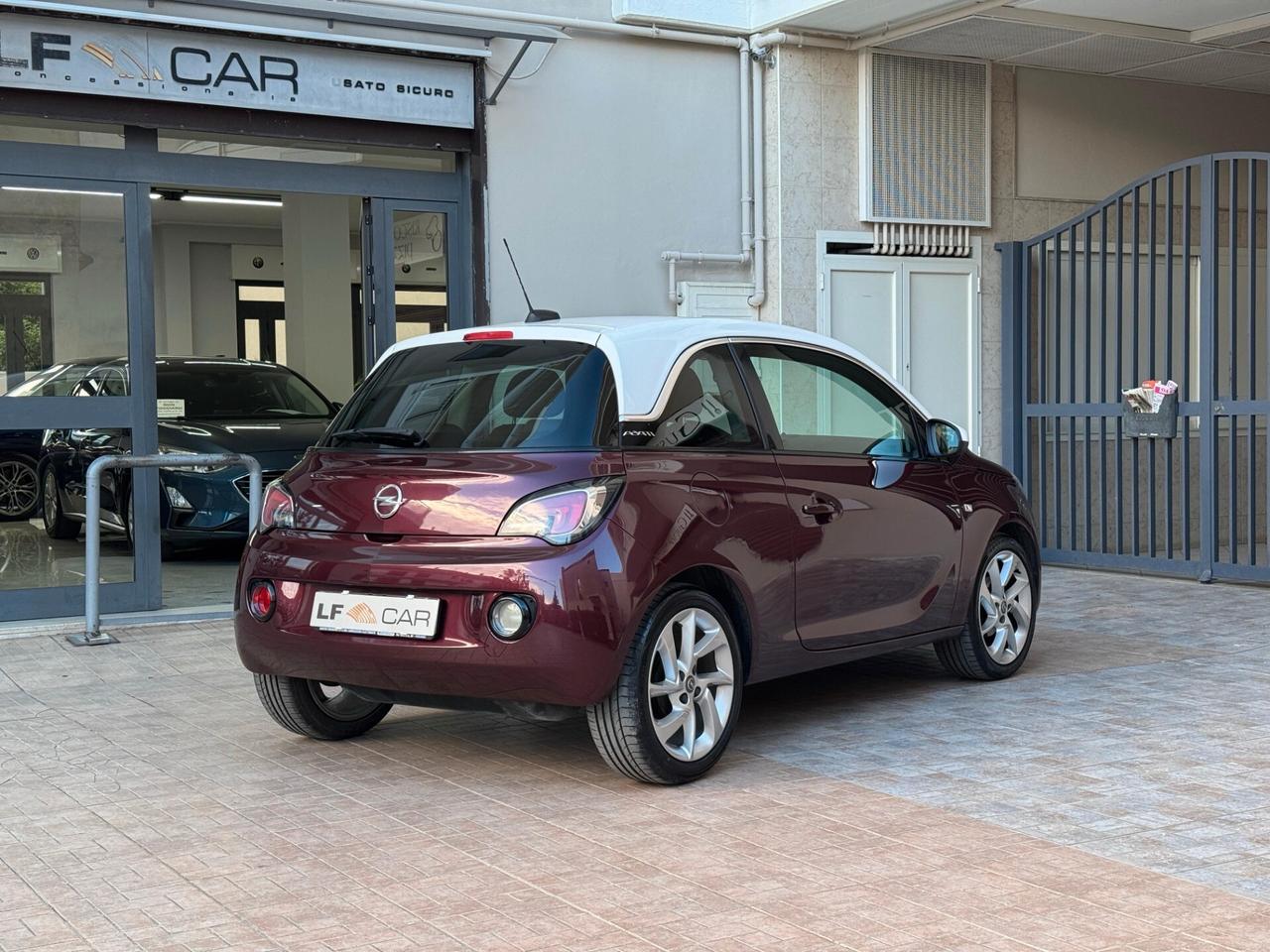 Opel Adam 1.4 87 cv GPL Tech Glam