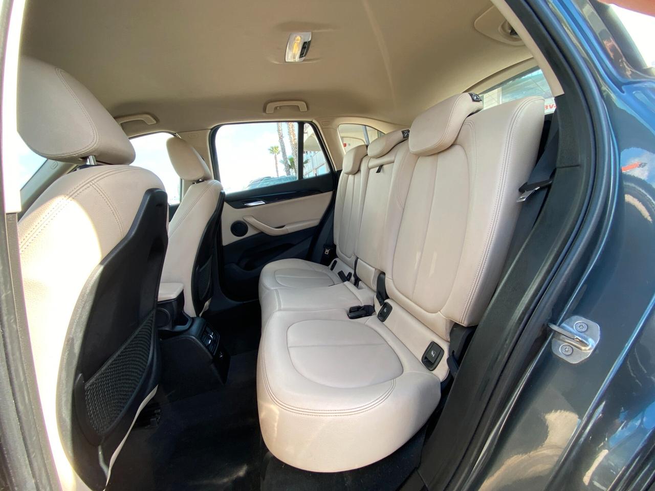 BMW X1 sdrive18d xLine auto