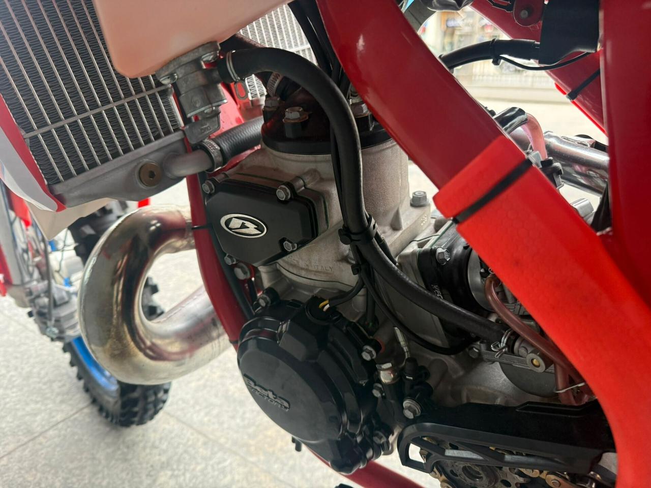 Beta RX 300 2025 cross