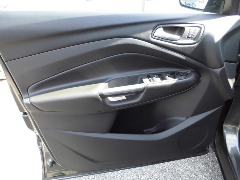 Ford Kuga 2.0 TDCI 150 CV S&S 4WD Powershift Business