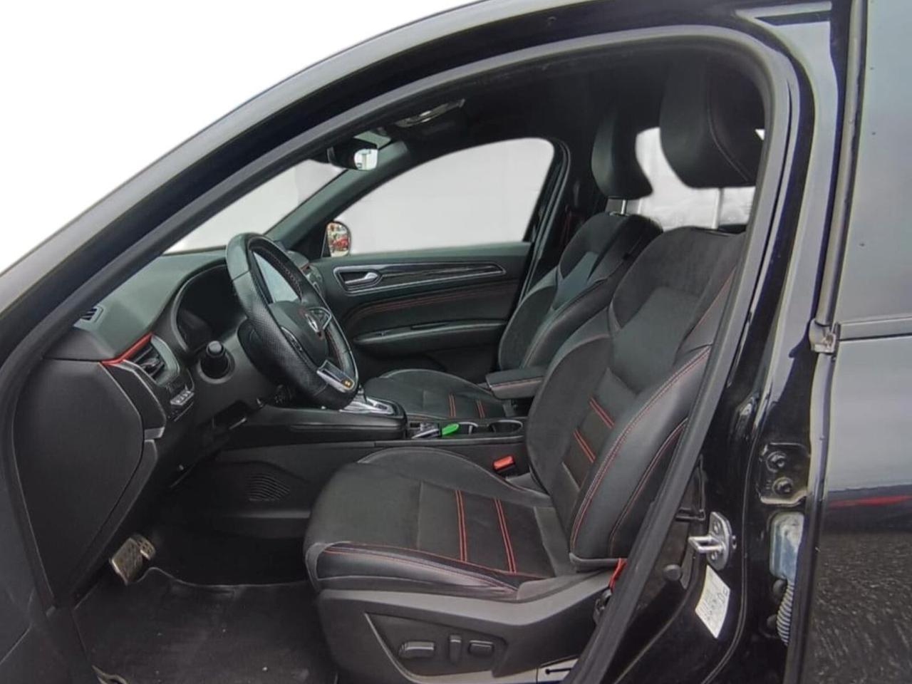 Renault Arkana Hybrid E-Tech 145 CV R.S. Line