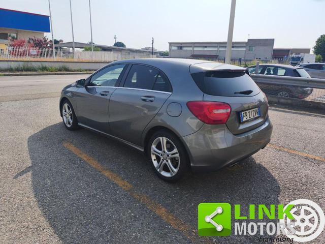 MERCEDES-BENZ A 180 Premium